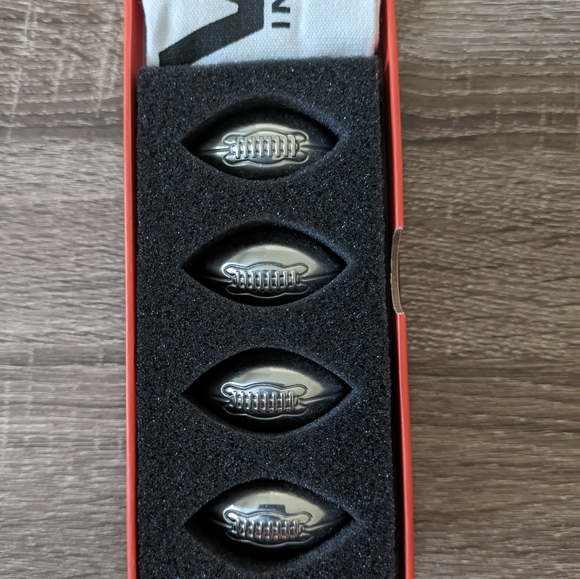 Football Whiskey Rocks 🏉 - Picture 5 of 7